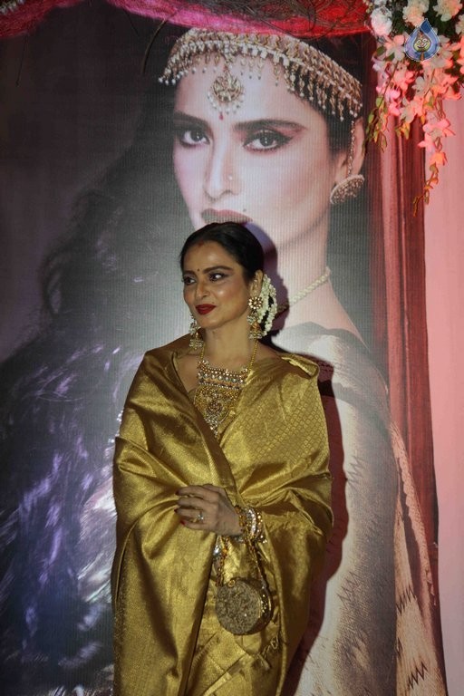 3rd National Yash Chopra Memorial Award Presentation - 27 / 84 photos