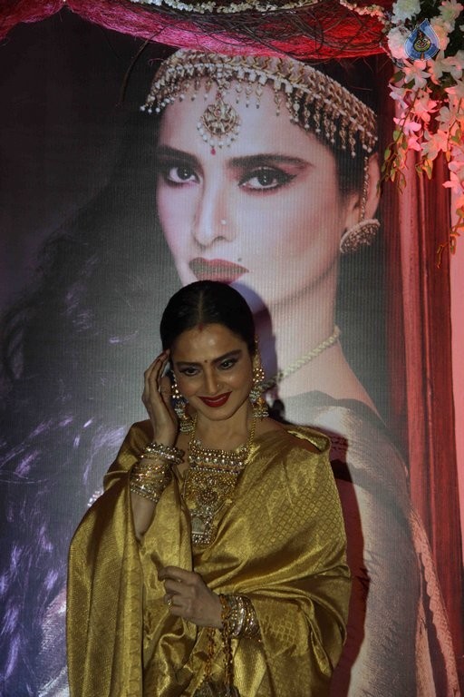 3rd National Yash Chopra Memorial Award Presentation - 44 / 84 photos