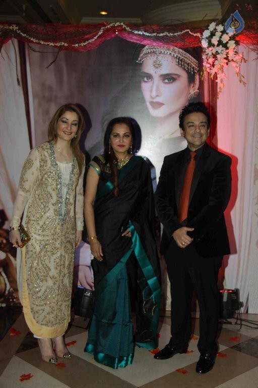 3rd National Yash Chopra Memorial Award Presentation - 53 / 84 photos