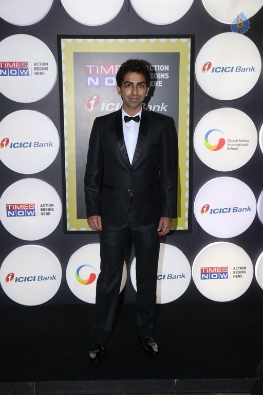 4th NRI Of The Year Awards Red Carpet - 22 / 27 photos