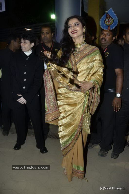 56th Idea Filmfare Awards 2010 - 98 / 266 photos