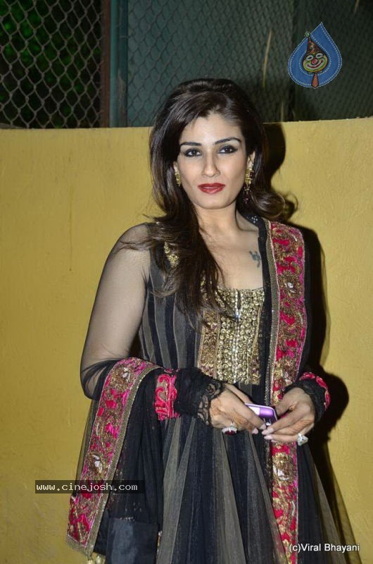 56th Idea Filmfare Awards 2010 - 100 / 266 photos