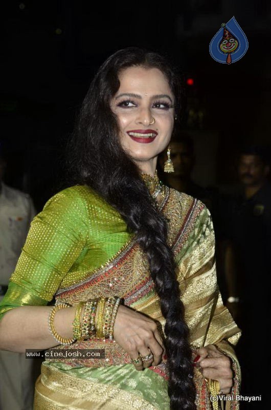 56th Idea Filmfare Awards 2010 - 161 / 266 photos