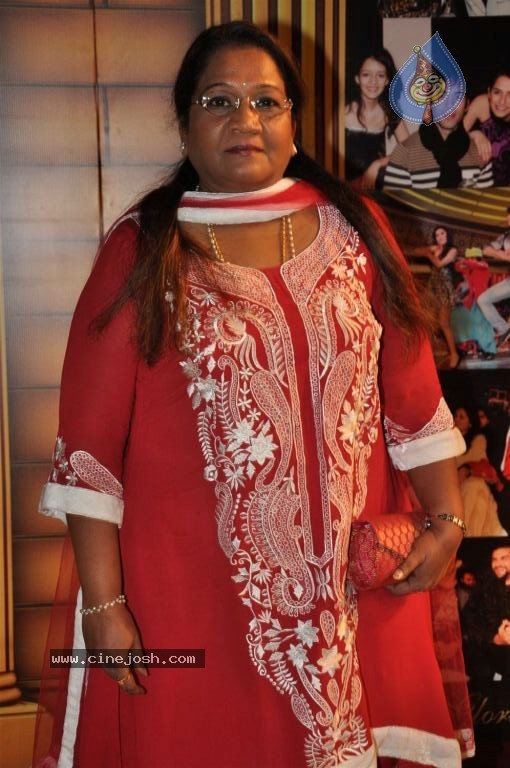 5th Boroplus Gold Awards 2012 - 59 / 128 photos