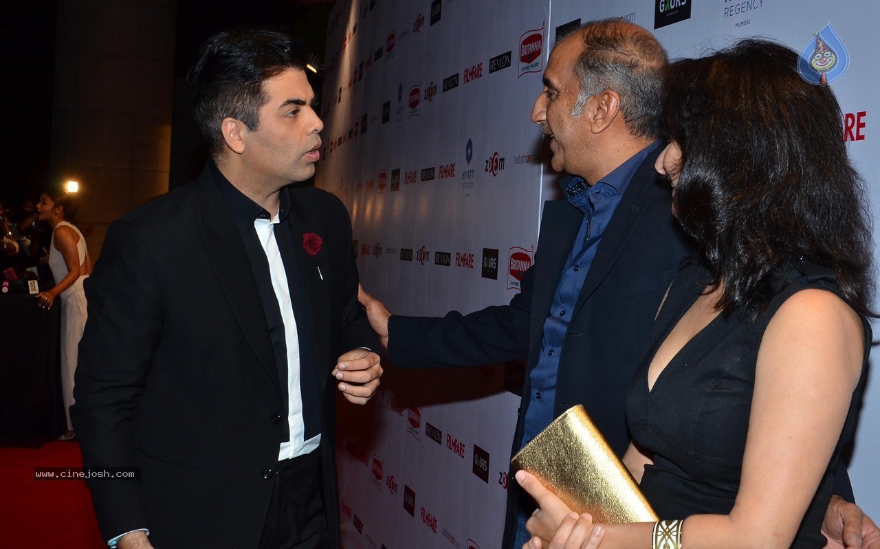 60th Britannia Filmfare Awards Pre Awards Party 02 - 48 / 60 photos