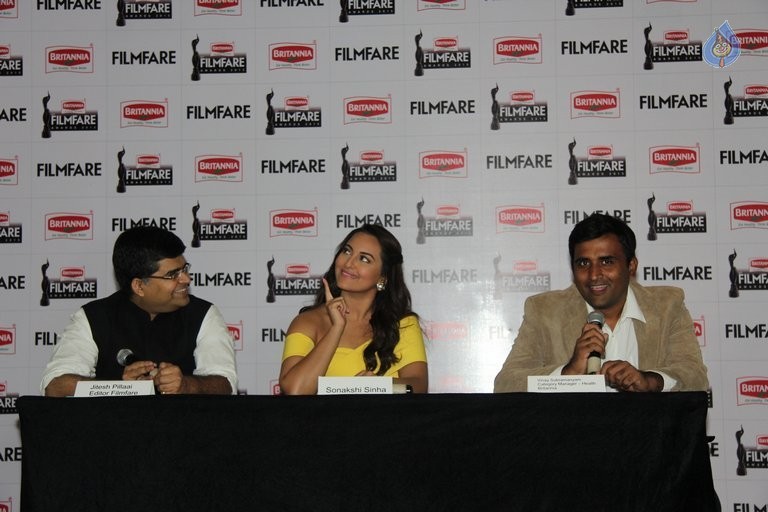 61st Britannia Filmfare Awards Announcement - 17 / 21 photos