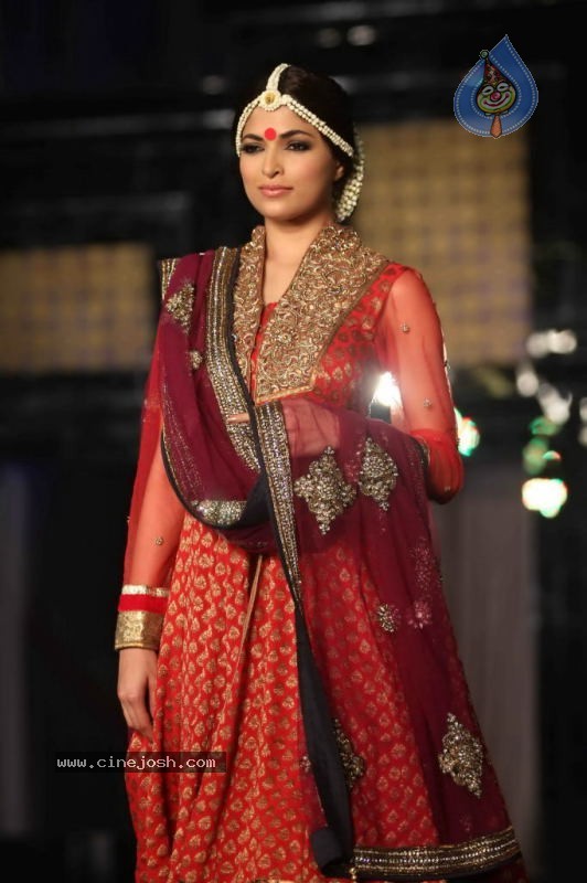 Aamby Valley India Bridal Week Day 1 All Shows  - 35 / 90 photos