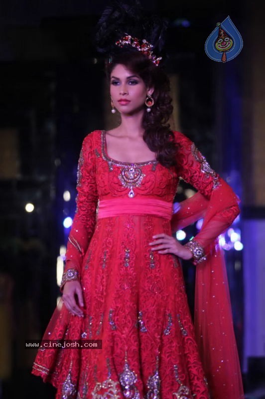 Aamby Valley India Bridal Week Day 1 All Shows  - 88 / 90 photos
