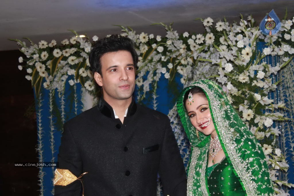 Aamir Ali and Sanjeeda Sheikh Wedding - 15 / 35 photos
