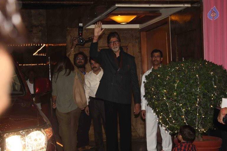 Aaradhya Bachchan Birthday Party - 18 / 26 photos