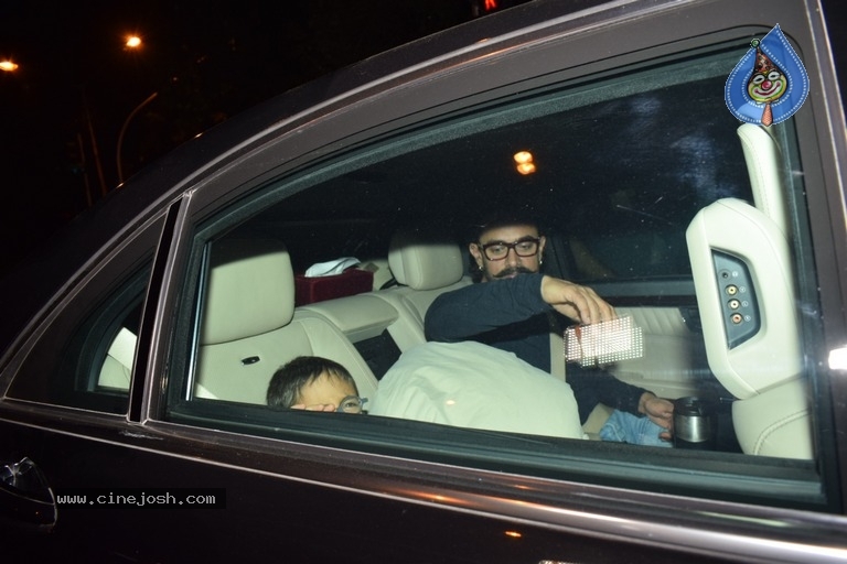 Aaradhya Bachchan's Birthday Party at Pratiksha - 32 / 32 photos