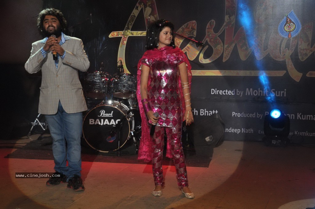 Aashiqui 2 Movie Music Concert - 44 / 71 photos