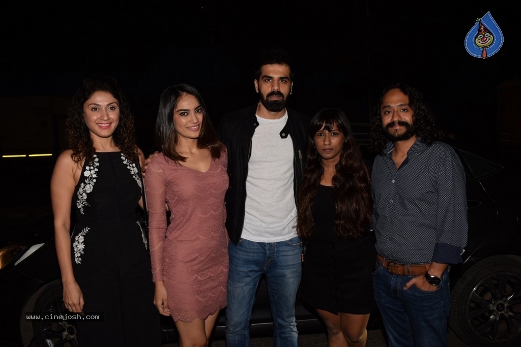 Actor Varun Sharma Birthday Party - 28 / 41 photos