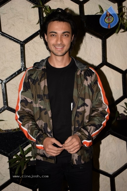 Actor Varun Sharma Birthday Party - 32 / 41 photos