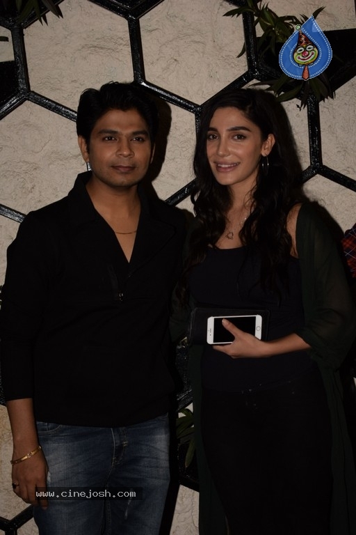 Actor Varun Sharma Birthday Party - 34 / 41 photos