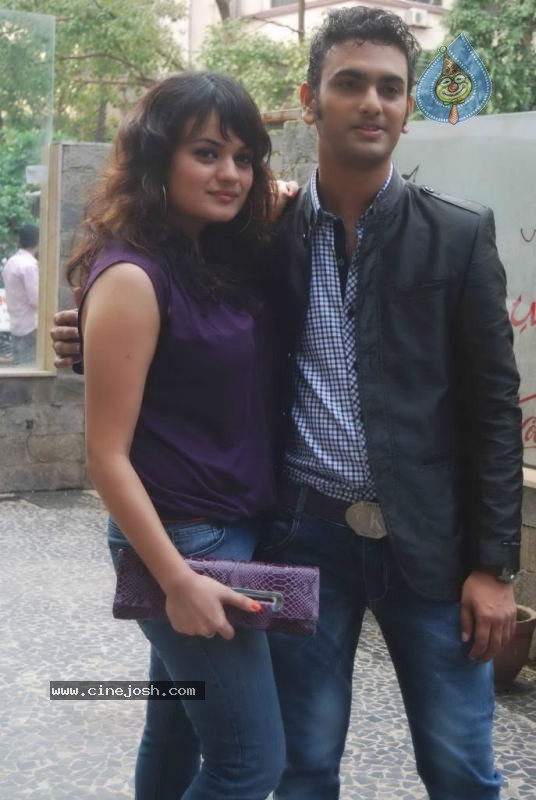 AE Dosheeza Album Launch - 13 / 21 photos