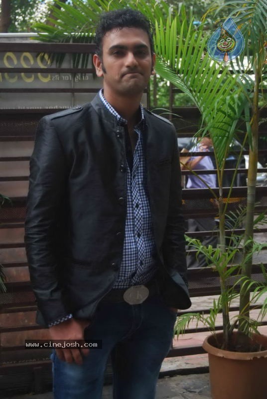 AE Dosheeza Album Launch - 17 / 21 photos