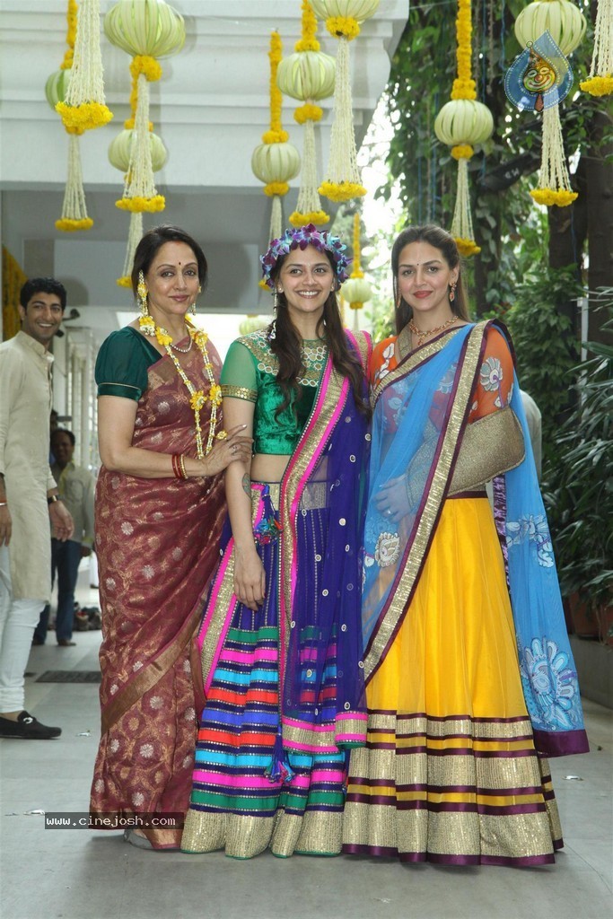 Ahana Deol Mehendi Function - 9 / 51 photos