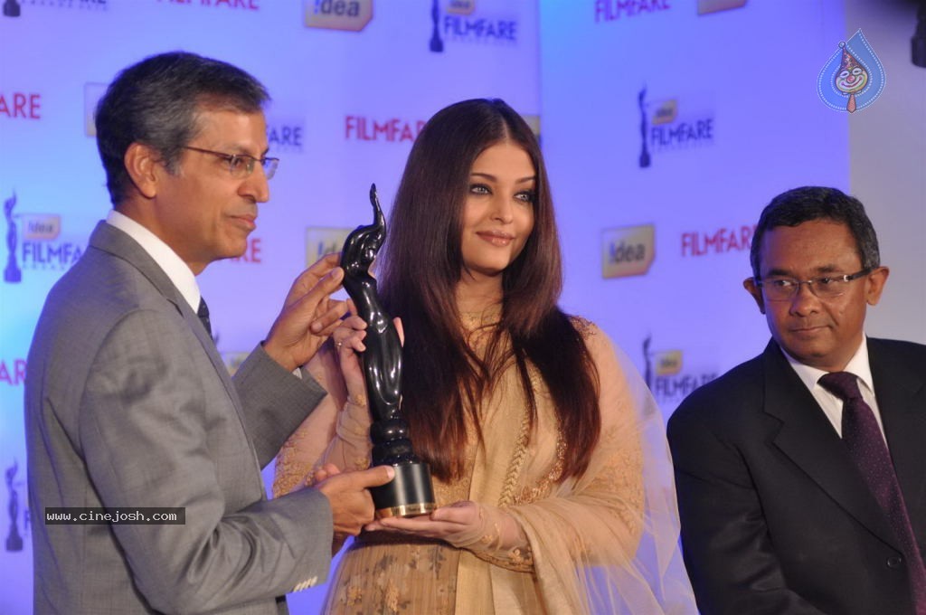 Aishwarya Rai at 58th Idea Filmfare Awards Press Meet - 1 / 75 photos