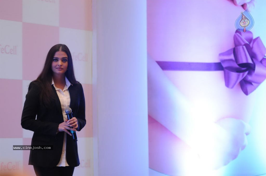 Aishwarya Rai Launches Stem Cell Banking - 14 / 43 photos