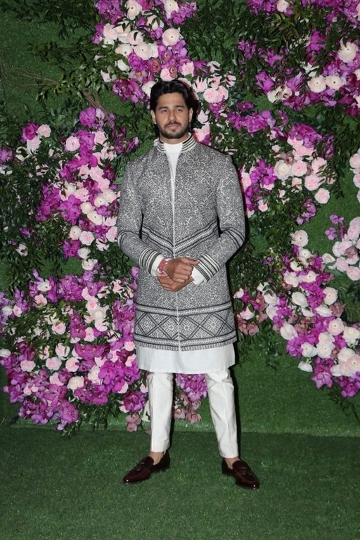 Akash Ambani and Shloka Mehta Wedding Reception - 39 / 43 photos