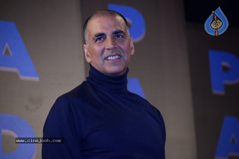 Akshay And Sonam Promote Pad Man - 21 / 21 photos