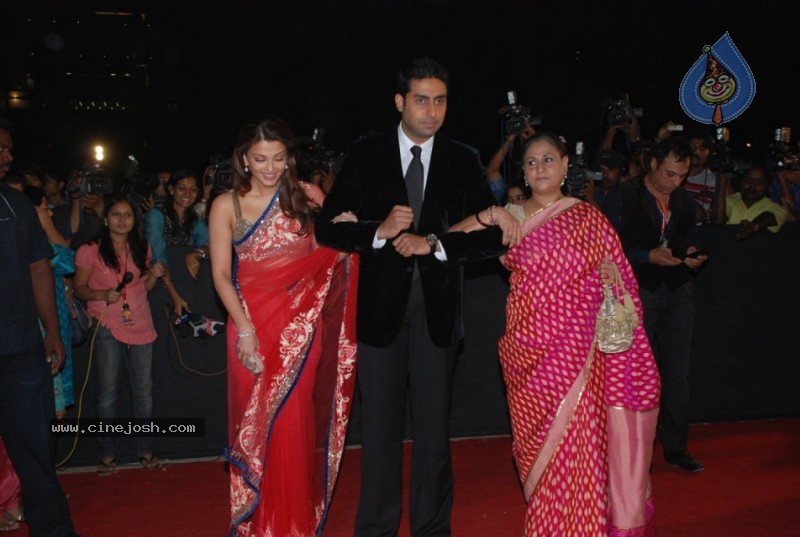 All Bollywood Stars At 16th Nokia Star Screen Awards Ceremony - 59 / 105 photos