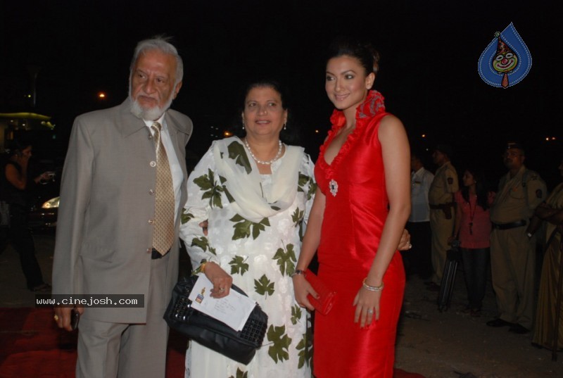 All Bollywood Stars At 16th Nokia Star Screen Awards Ceremony - 79 / 105 photos