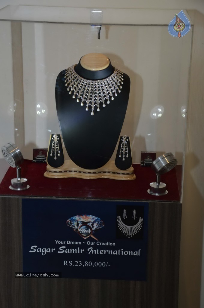 Amanaya Art n Sagar Samir IJ Fashion Show - 2 / 67 photos