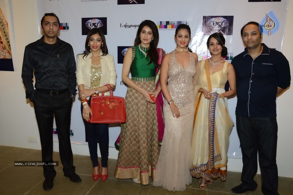 Amanaya Art n Sagar Samir IJ Fashion Show - 38 / 67 photos