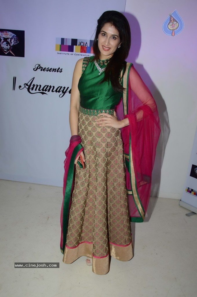 Amanaya Art n Sagar Samir IJ Fashion Show - 67 / 67 photos