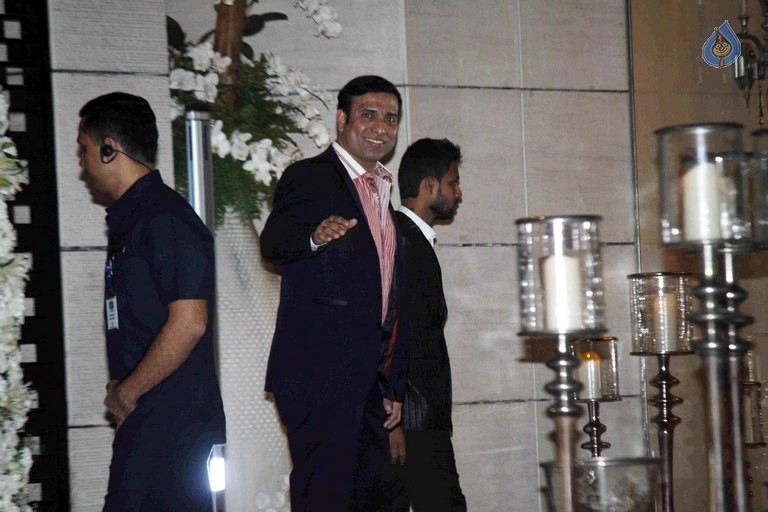 Ambanis Hosted Party for Harbhajan and Rohit Sharma - 15 / 70 photos