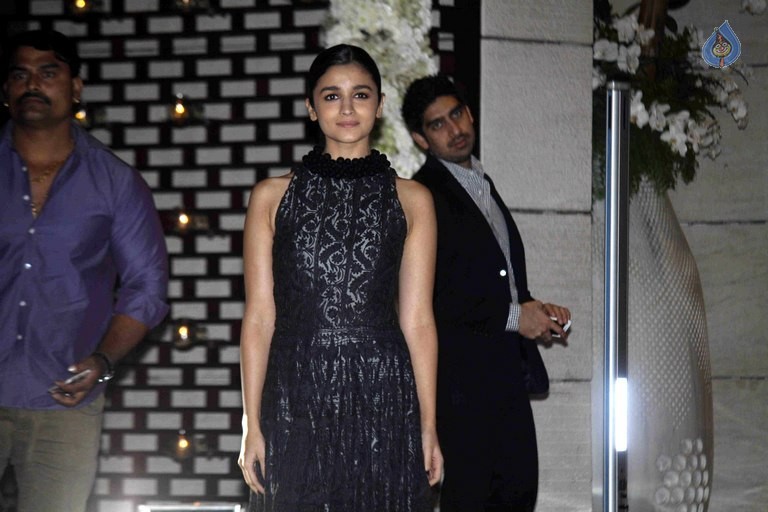 Ambanis Hosted Party for Harbhajan and Rohit Sharma - 28 / 70 photos