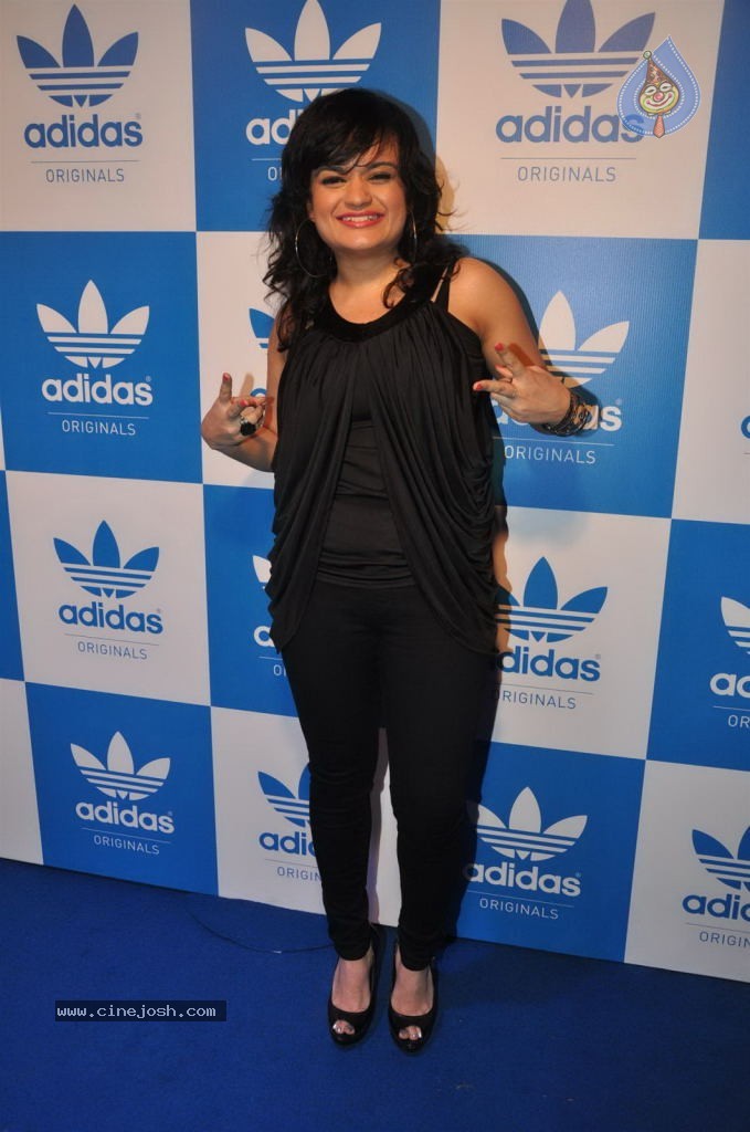 American Rapper Snoop Dogg Party - 95 / 114 photos