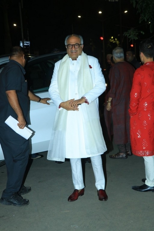 Amitabh Bachchan Diwali Bash 2019 - 32 / 84 photos