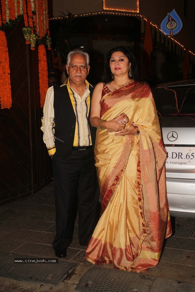 Amitabh Bachchan Hosted Diwali Party - 1 / 80 photos