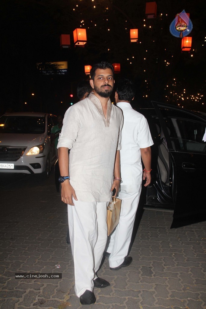 Amitabh Bachchan Hosted Diwali Party - 59 / 80 photos