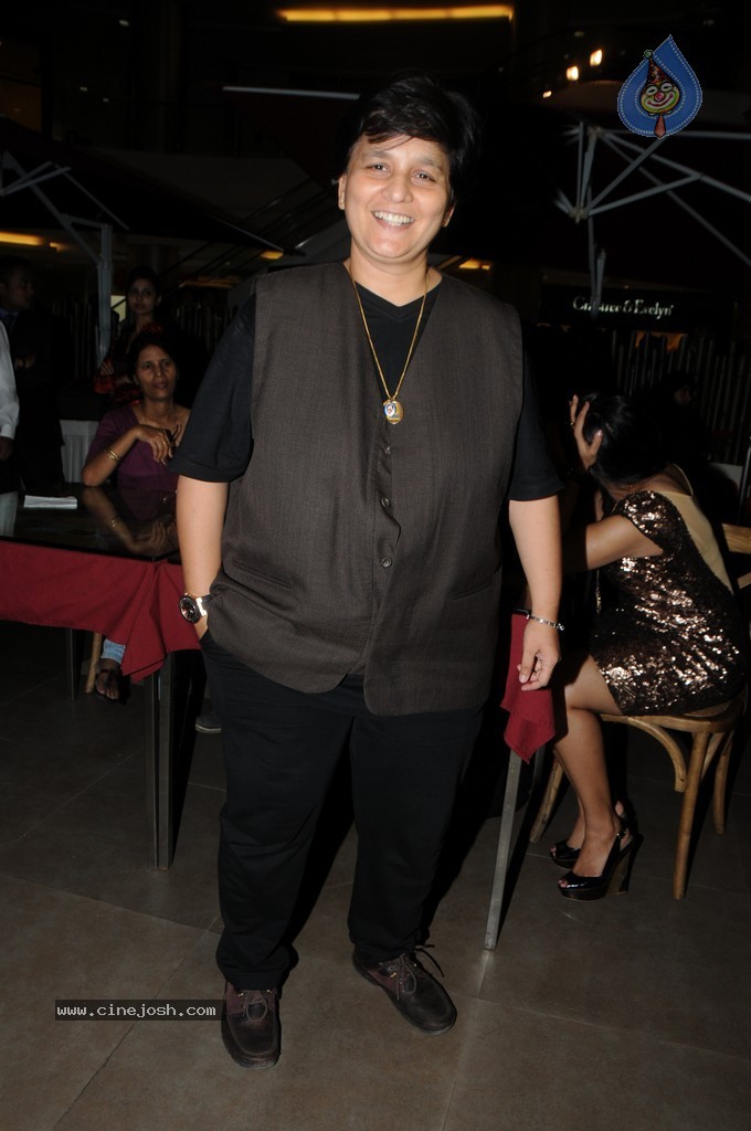 Amy Billimorias Eco Art Fashion Initiative Earth 21 - 59 / 73 photos