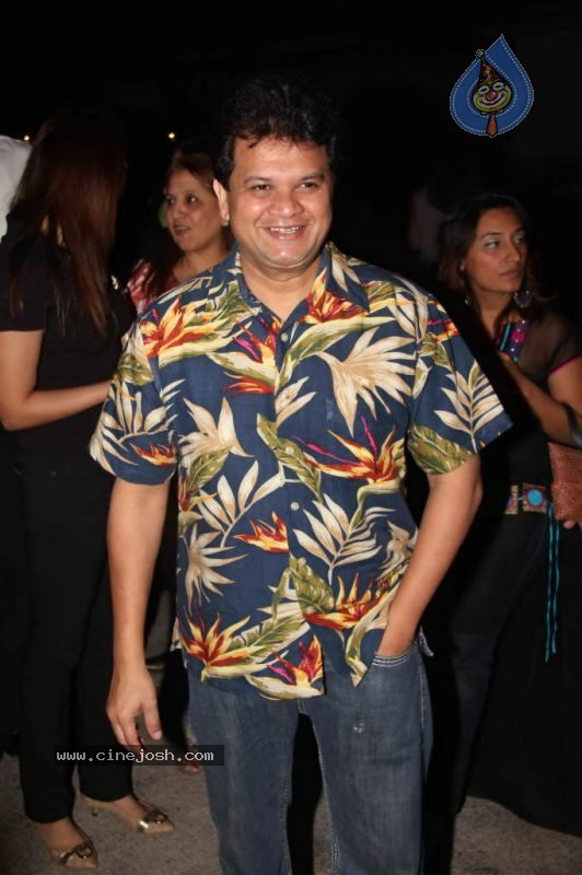 Anamika Khanna Show at Lakme Kick Start Party - 47 / 50 photos