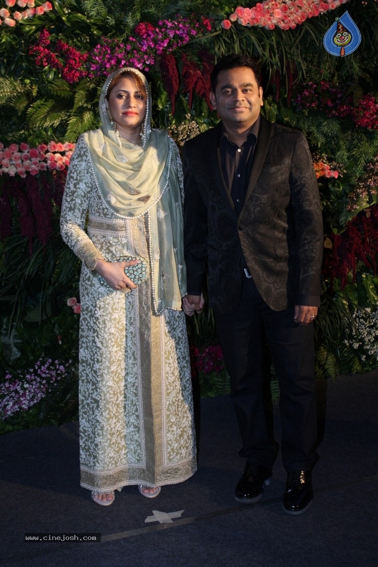 Anushka And Virat Wedding Celebration In Mumbai Set 1 - 41 / 84 photos