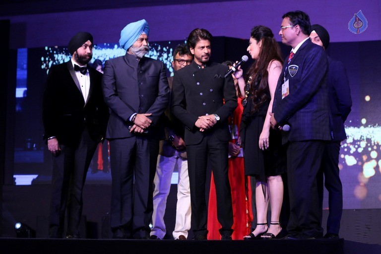 Archana Kochhar Fashion Show - 37 / 49 photos