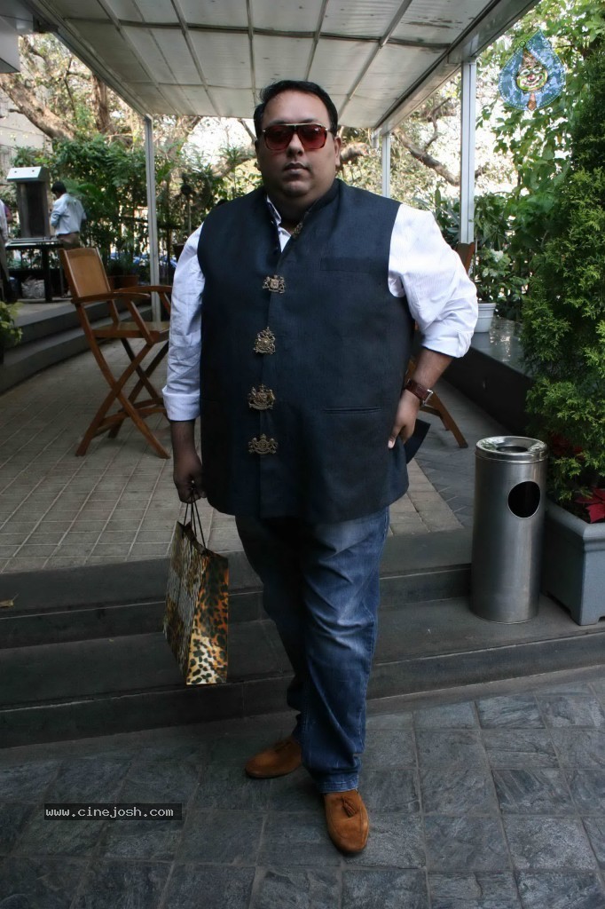 Ash Chandler and Junelia Wedding Reception Party  - 24 / 70 photos