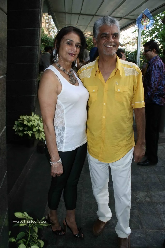 Ash Chandler and Junelia Wedding Reception Party  - 32 / 70 photos