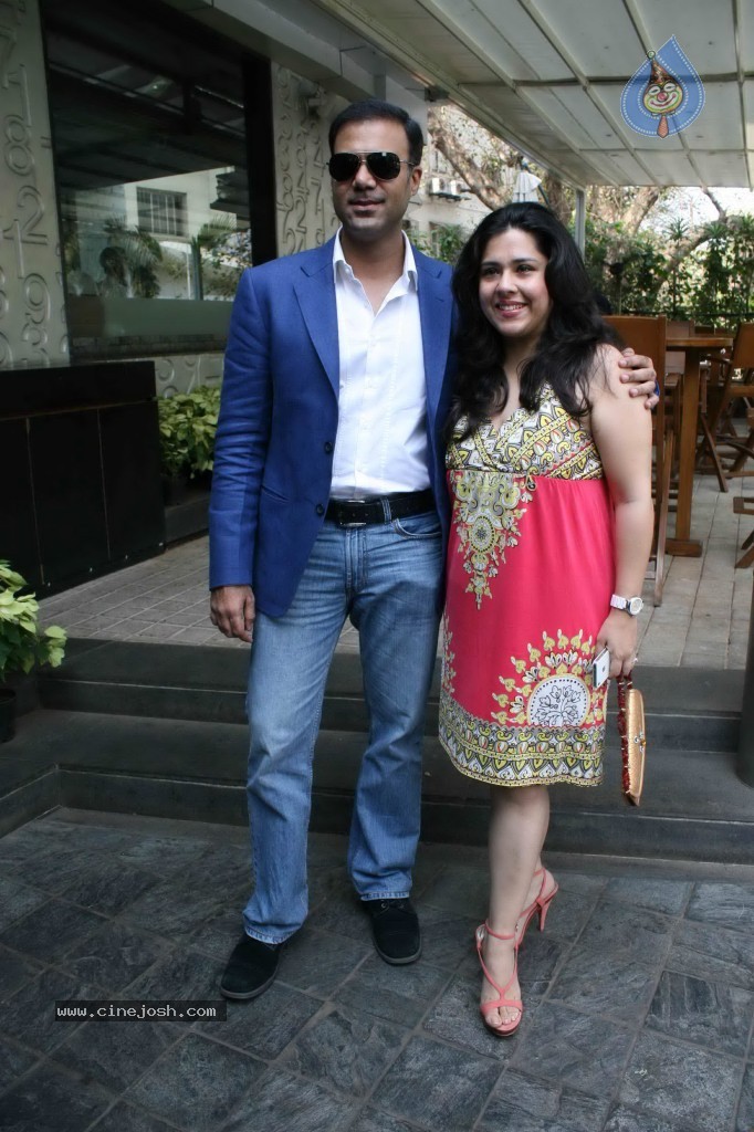 Ash Chandler and Junelia Wedding Reception Party  - 38 / 70 photos