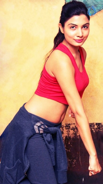 Avani Modi at SDWM Studio - 26 / 33 photos