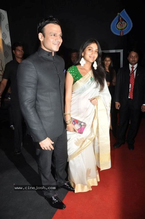 AVIBFW 2012 Grand Finale - 35 / 112 photos