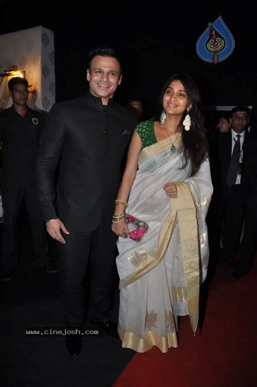 AVIBFW 2012 Grand Finale - 38 / 112 photos