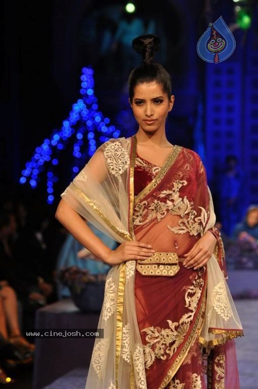 AVIBFW 2012 Grand Finale - 101 / 112 photos