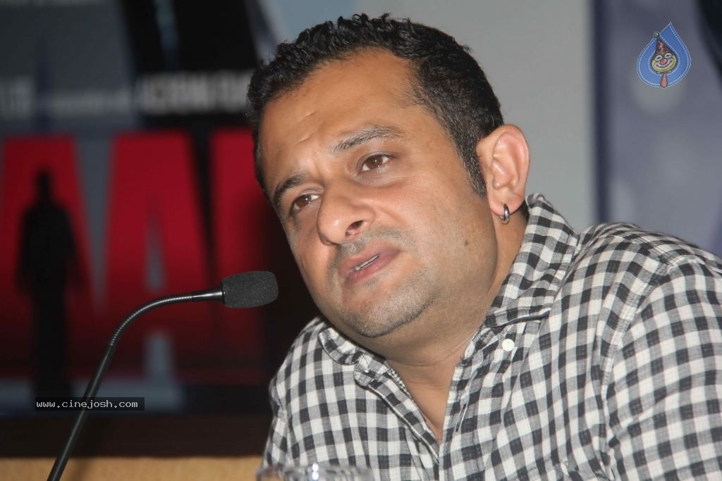 Azaan Movie Premiere at Dubai - 13 / 45 photos