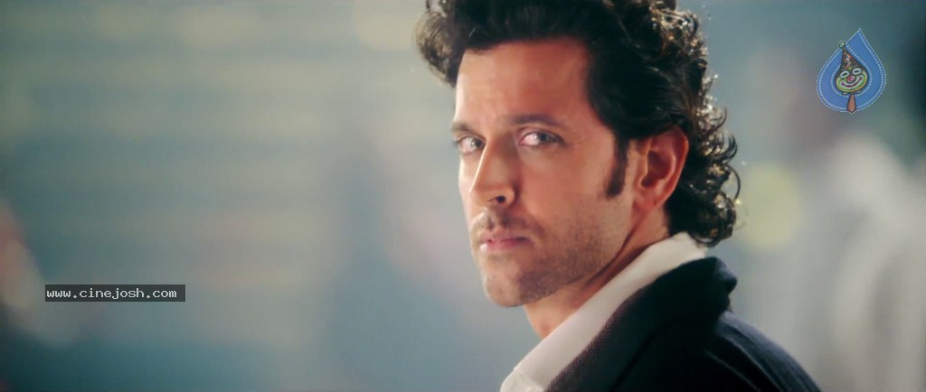 Bang Bang Movie Stills - 23 / 28 photos